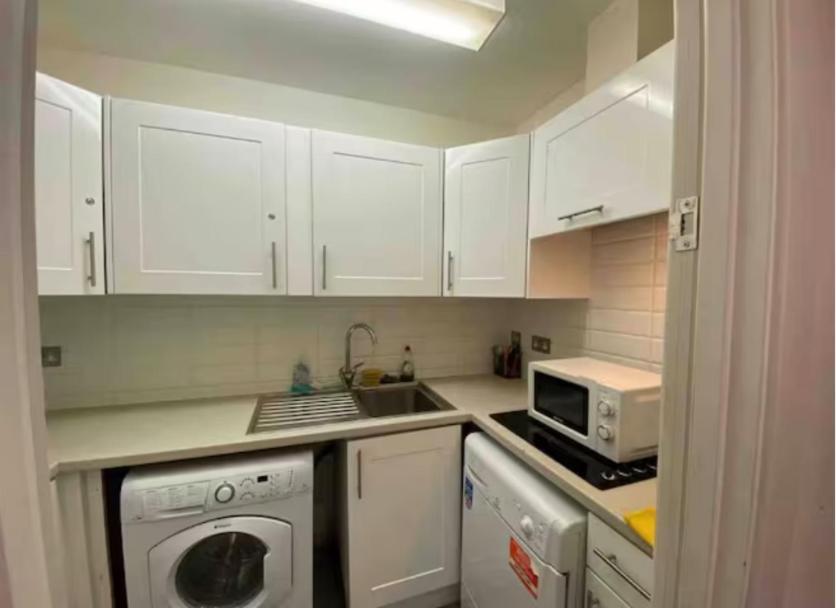 Cosy Private Rooms In Euston Square, Central London Exterior photo